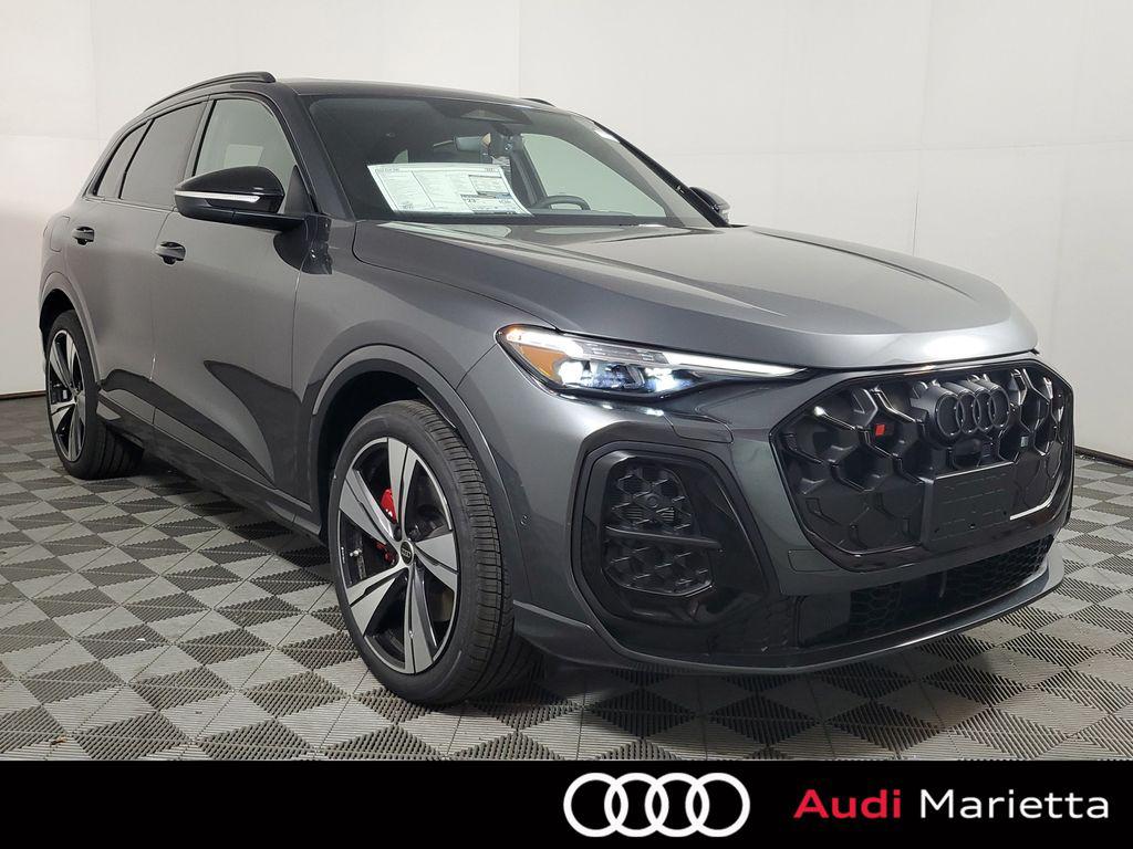 2026 Audi SQ5 Premium Plus quattro's photo