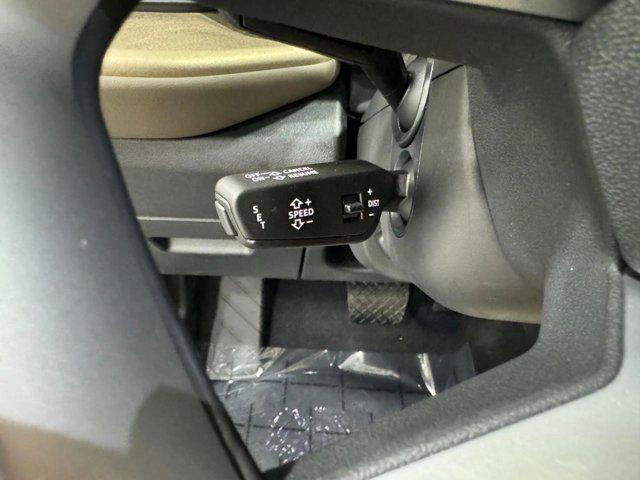 2025 Audi Q5 Premium - Photo 32