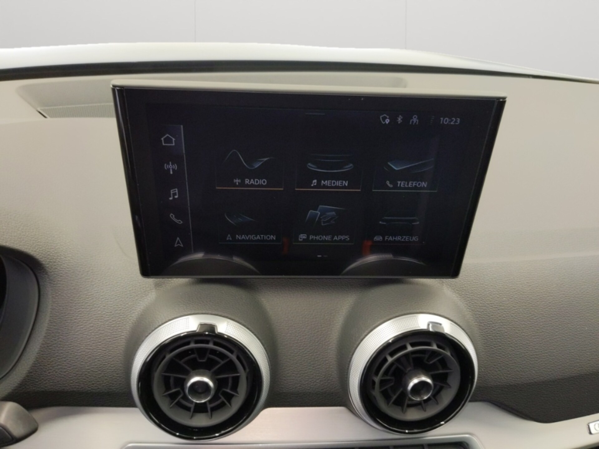 Audi Q2 S line
