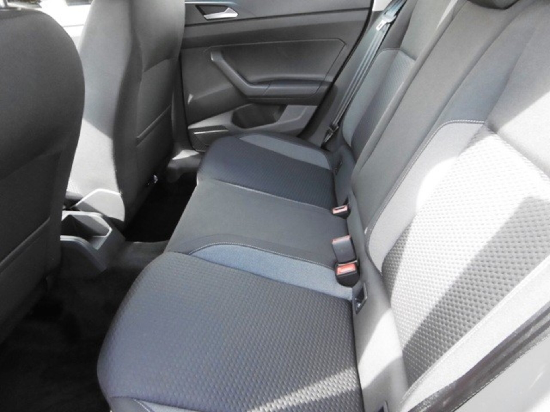 Volkswagen Polo Basis-Modell