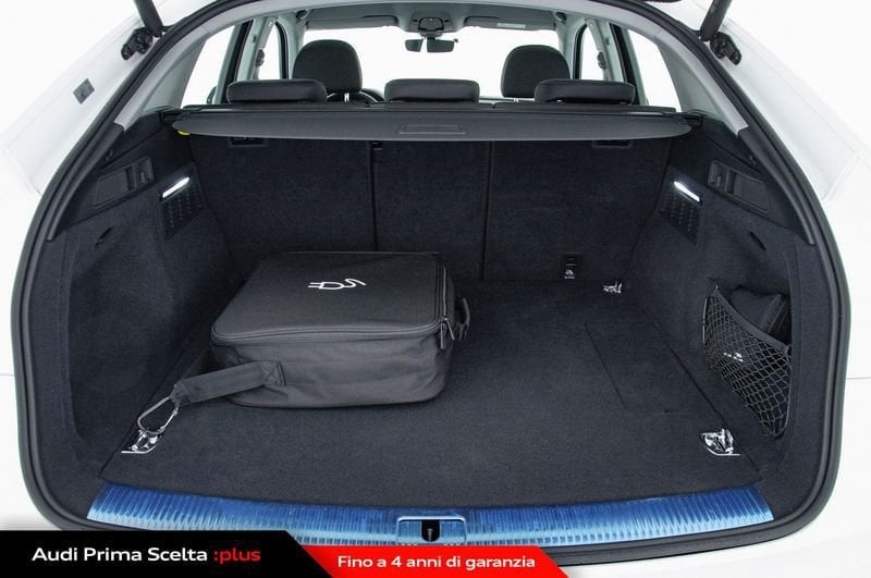 Immagine di Audi Q5 Sportback TFSI e Business Advanced 50 TFSI e quattro 220 kW (299 PS) S tronic - Vista: for more details contact your dealer