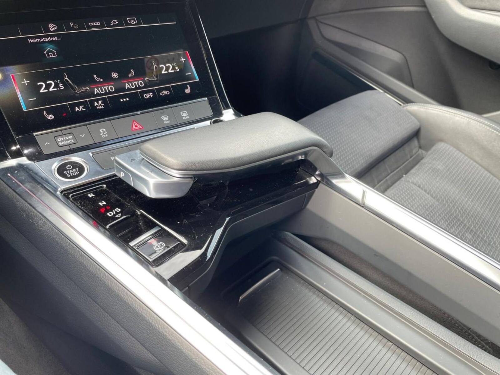 Audi Q8 Sportback e-tron – Bild 11