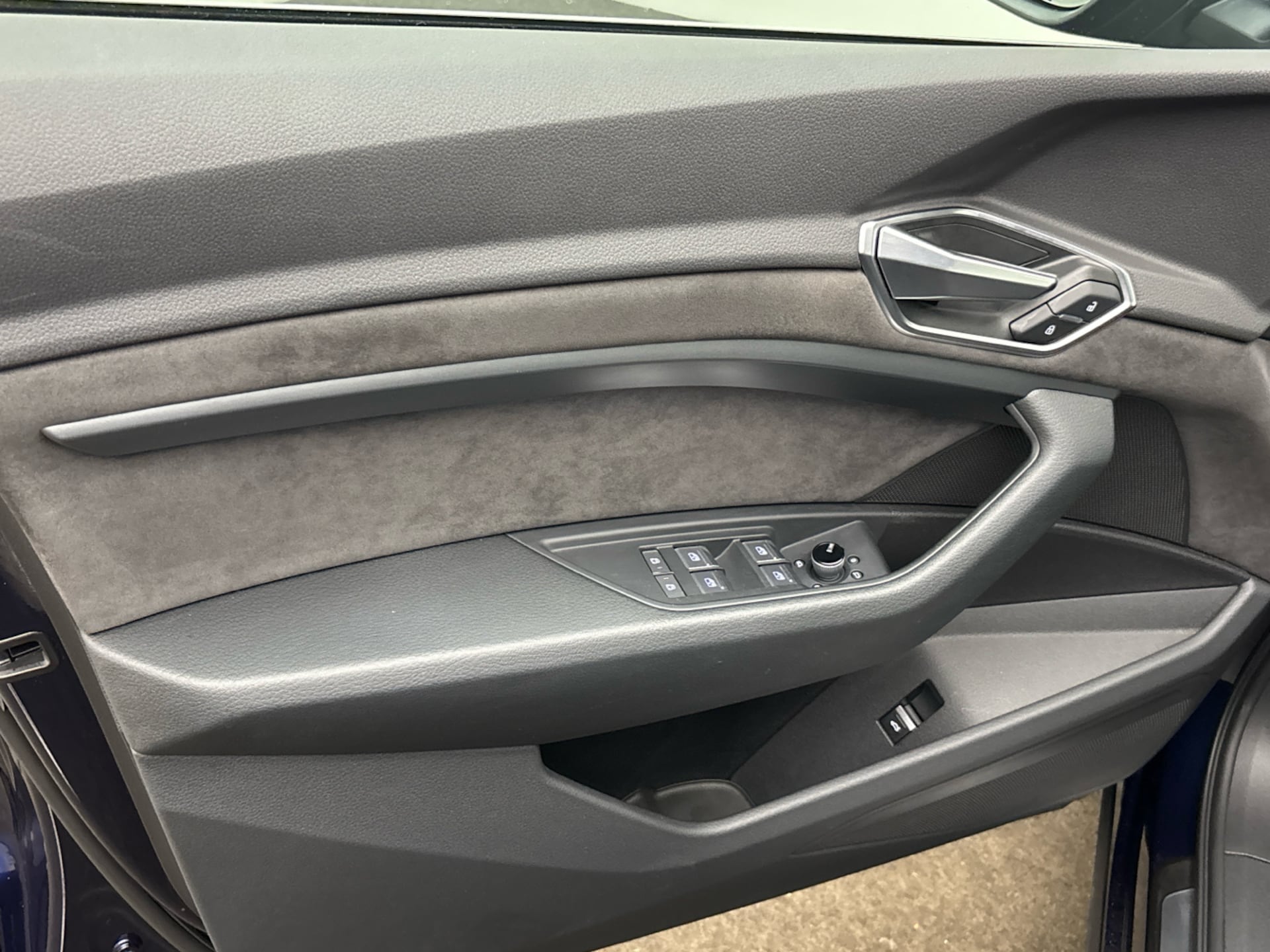 Audi e-tron advanced