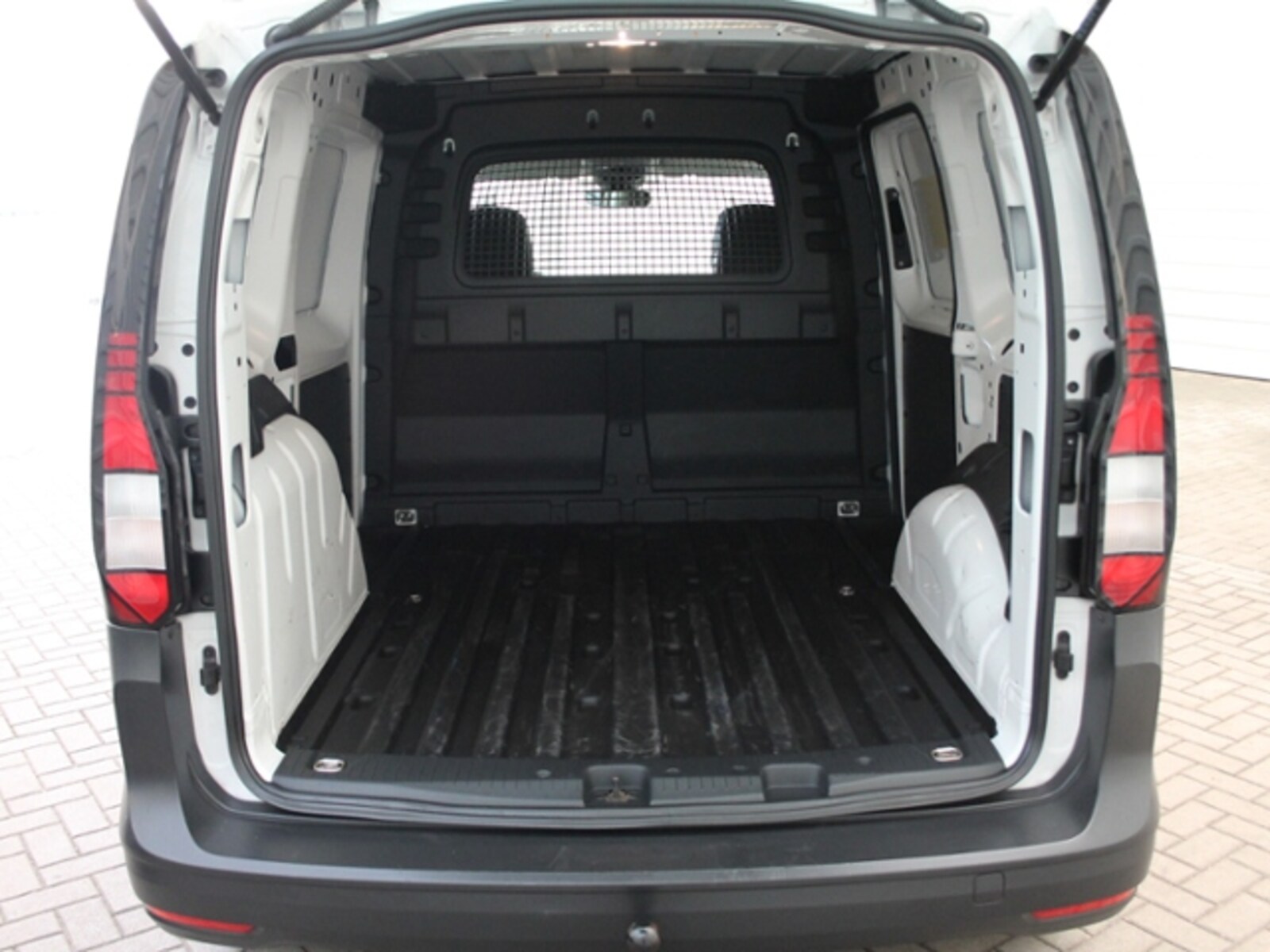 Volkswagen Caddy Cargo – Bild 10