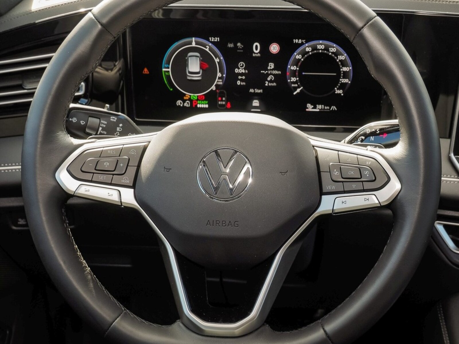 Volkswagen Tiguan – Bild 17