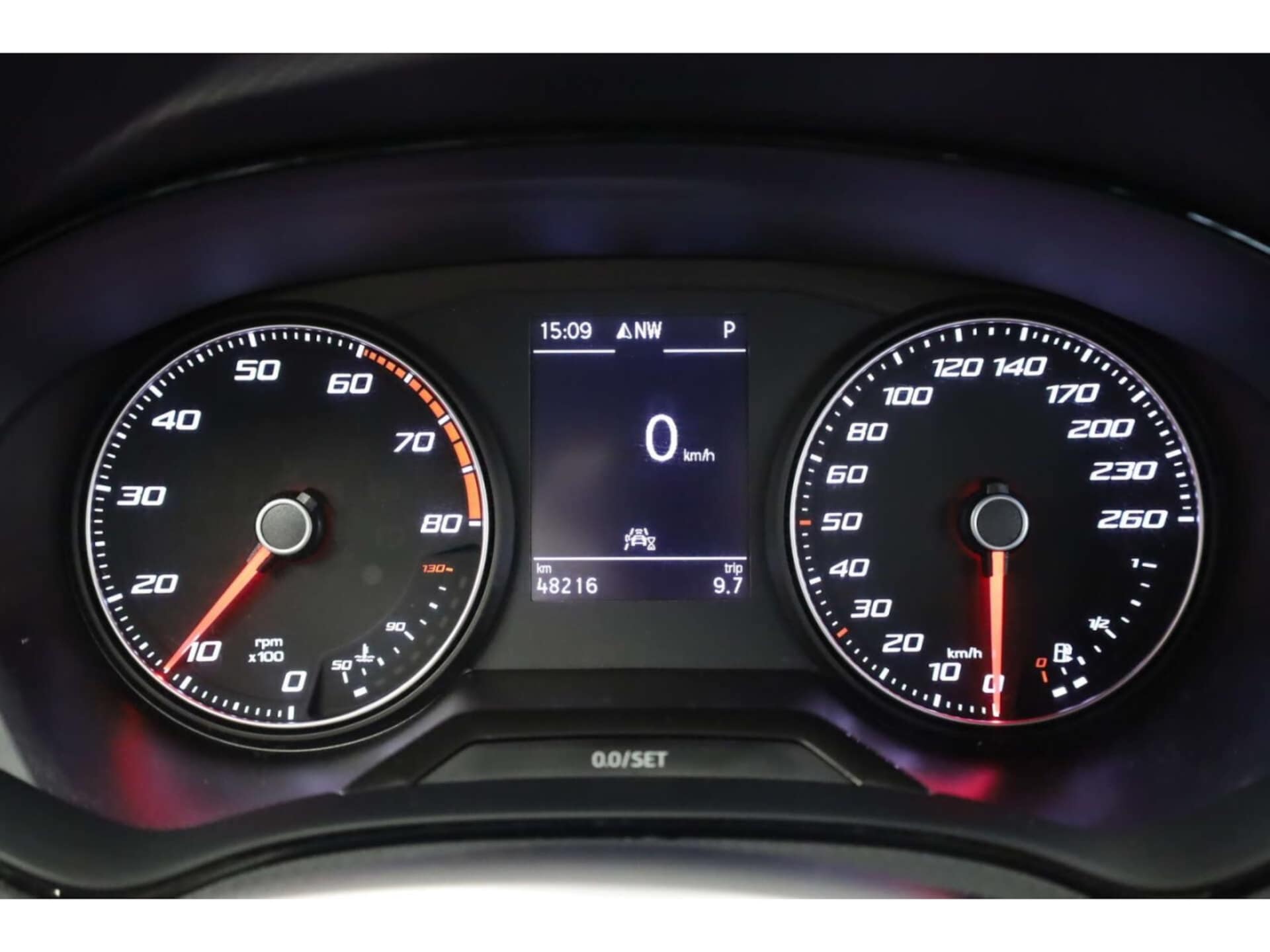 SEAT Arona FR