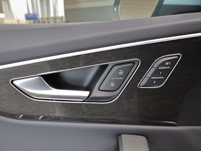2026 Audi Q8 Premium Plus - Photo 9