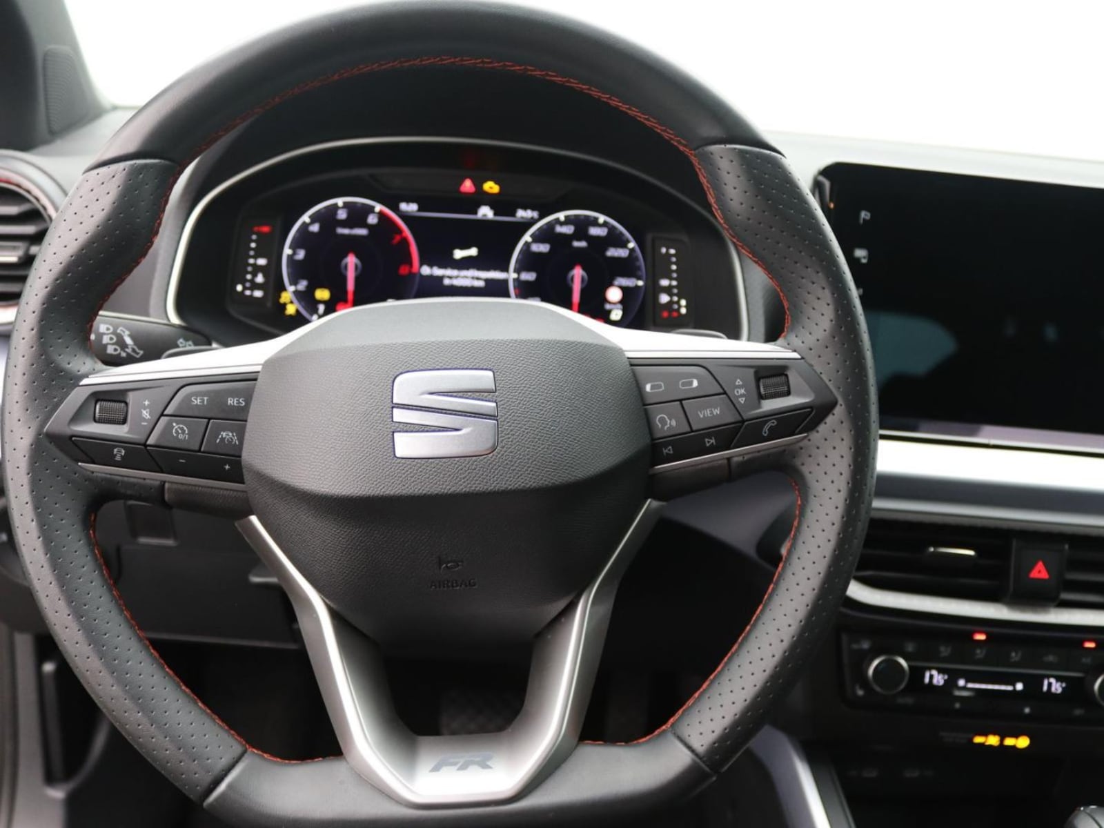 SEAT Arona – Bild 11