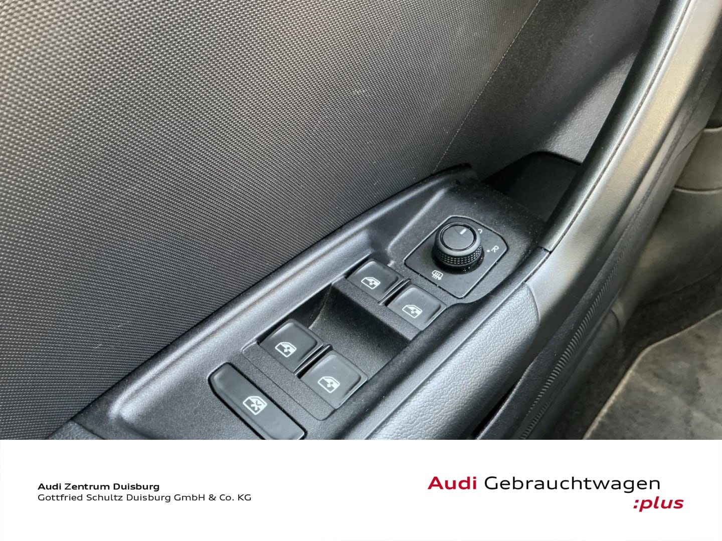 Bild über Audi A1 Sportback advanced 30 TFSI Schaltgetriebe - für weitere Informationen kontaktieren Sie den Audi Partner
