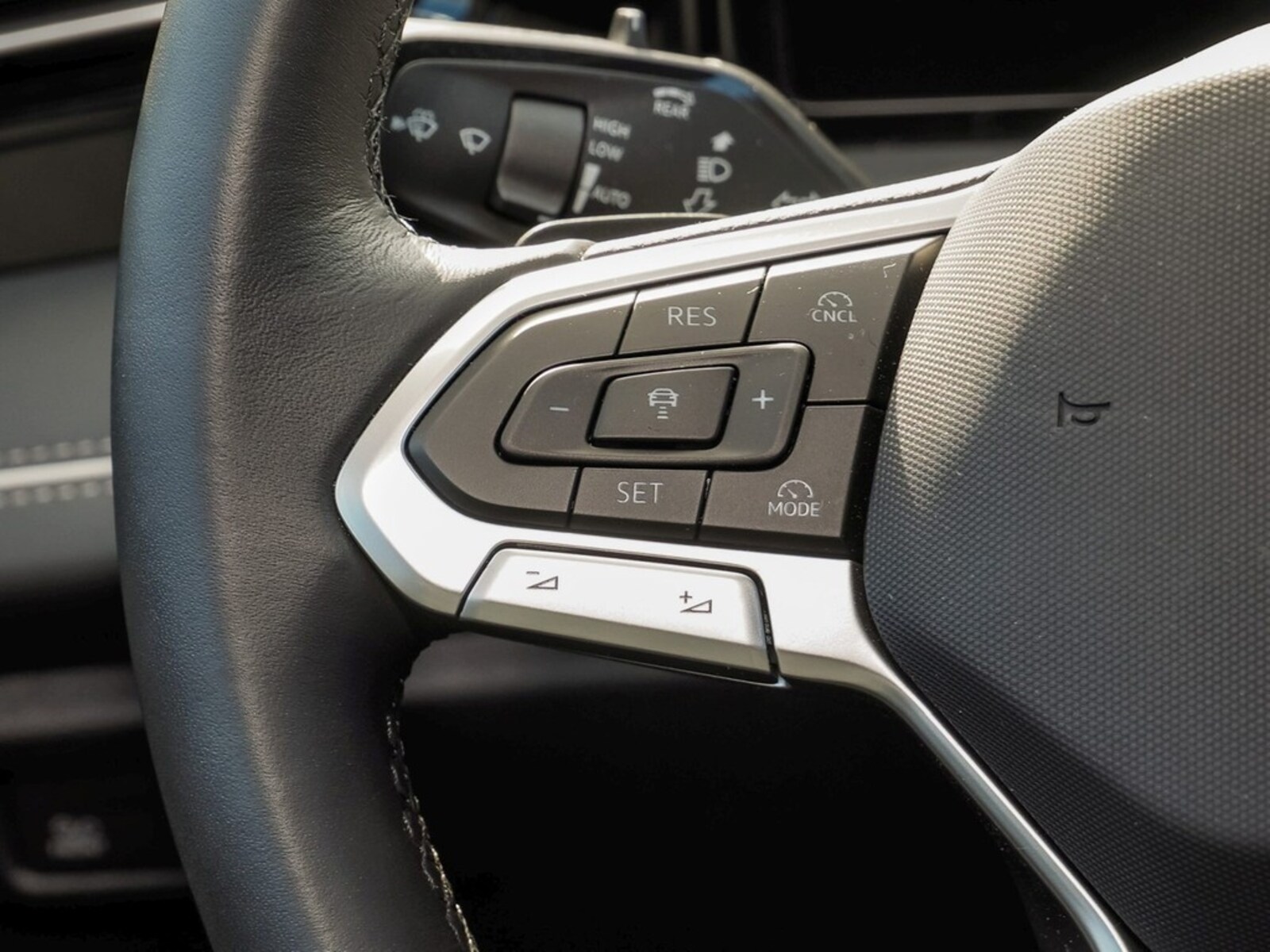 Volkswagen Tiguan – Bild 19