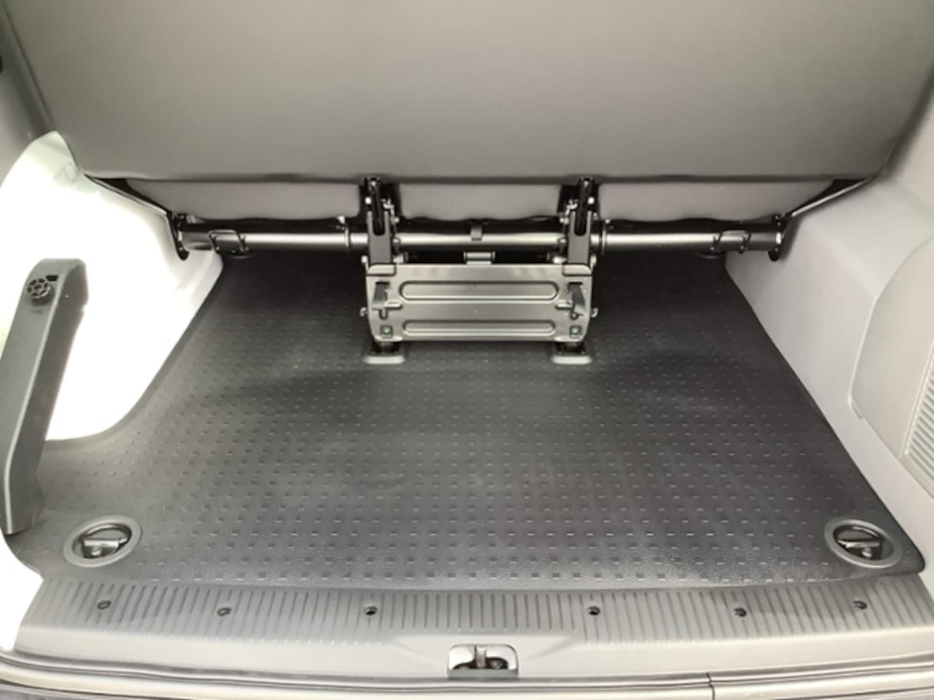 Volkswagen T6.1 Transporter Kombi kurzer Radstand