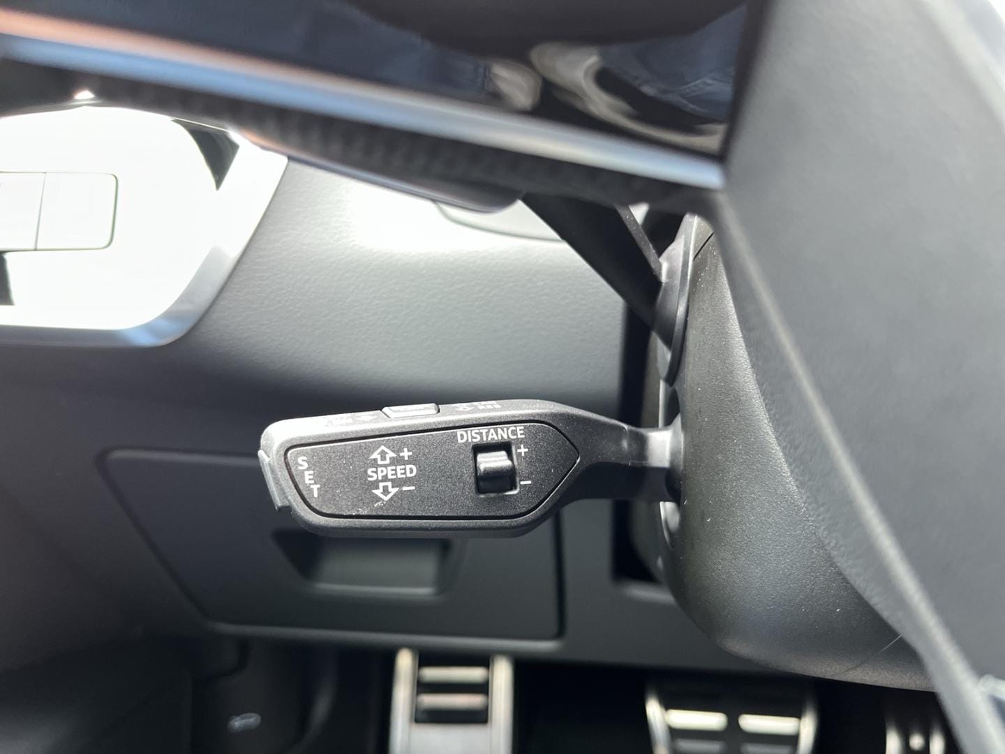 Bild über Audi S6 Avant TDI quattro tiptronic - für weitere Informationen kontaktieren Sie den Audi Partner
