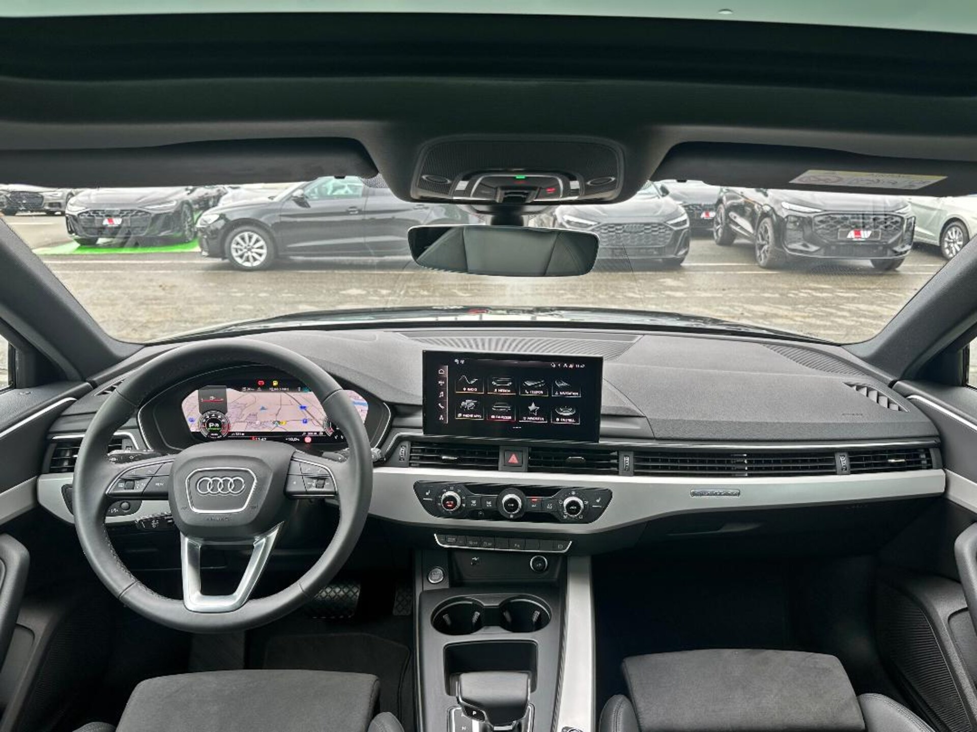 Audi A4 Avant S line