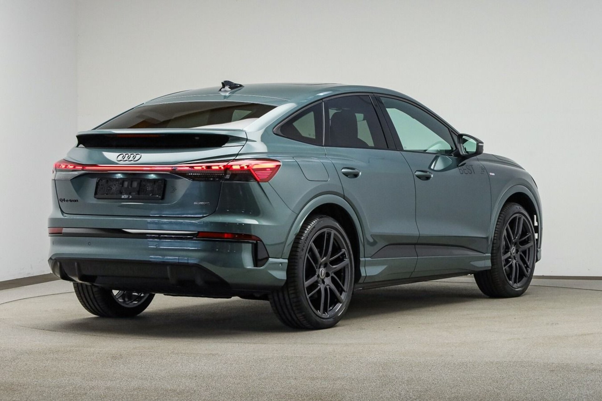 Audi Q4 Sportback e-tron