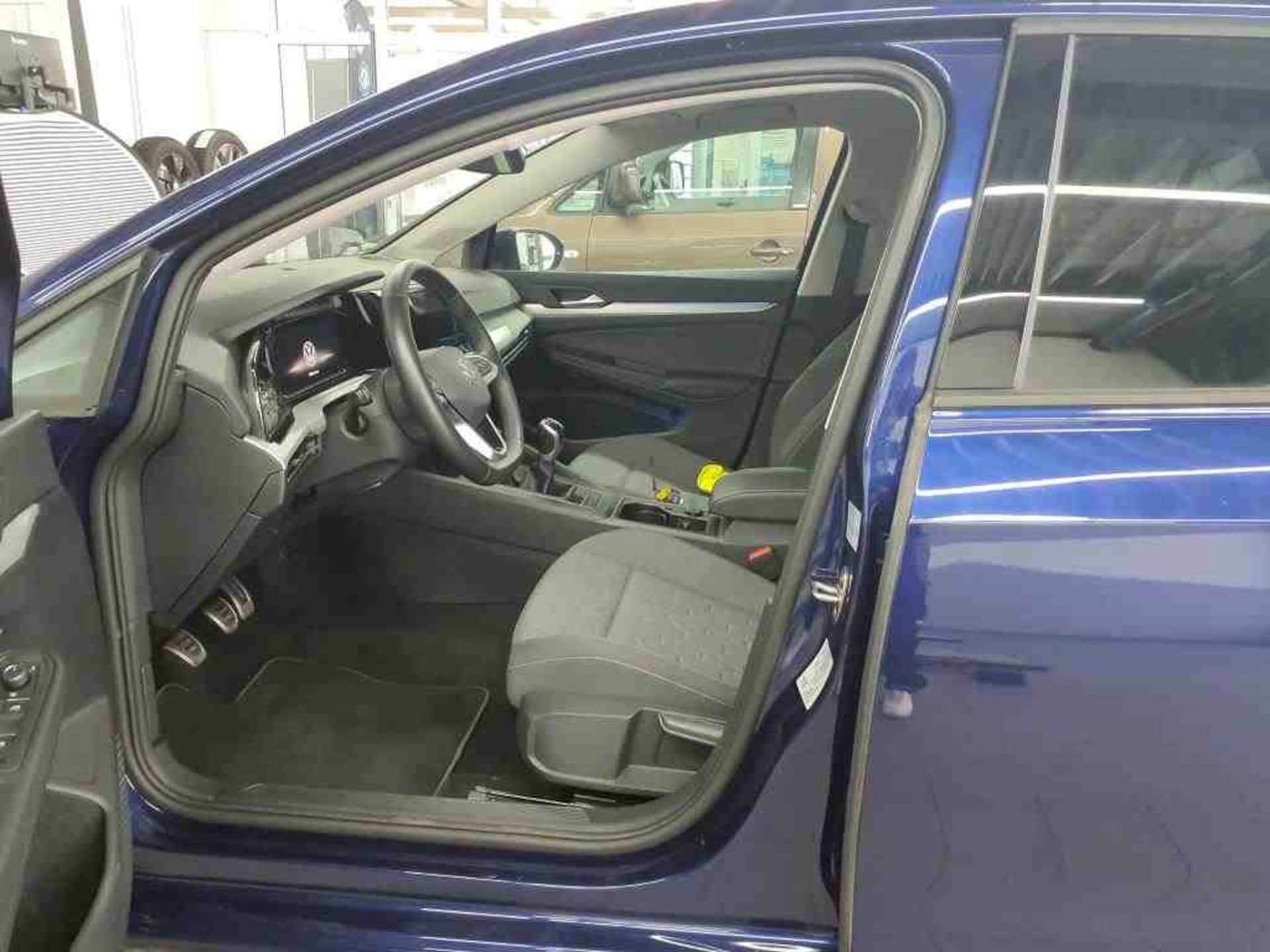 Volkswagen Golf MOVE