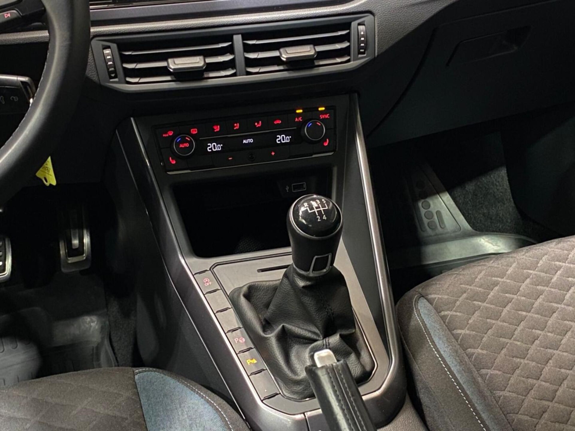 Volkswagen Polo IQ.DRIVE