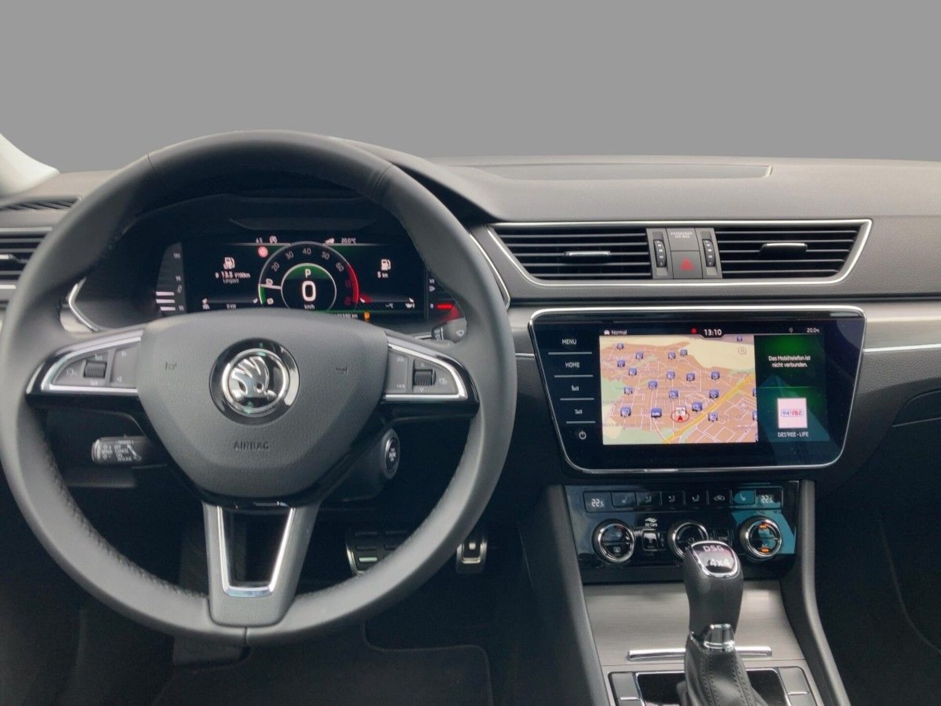 Skoda Superb Combi Scout