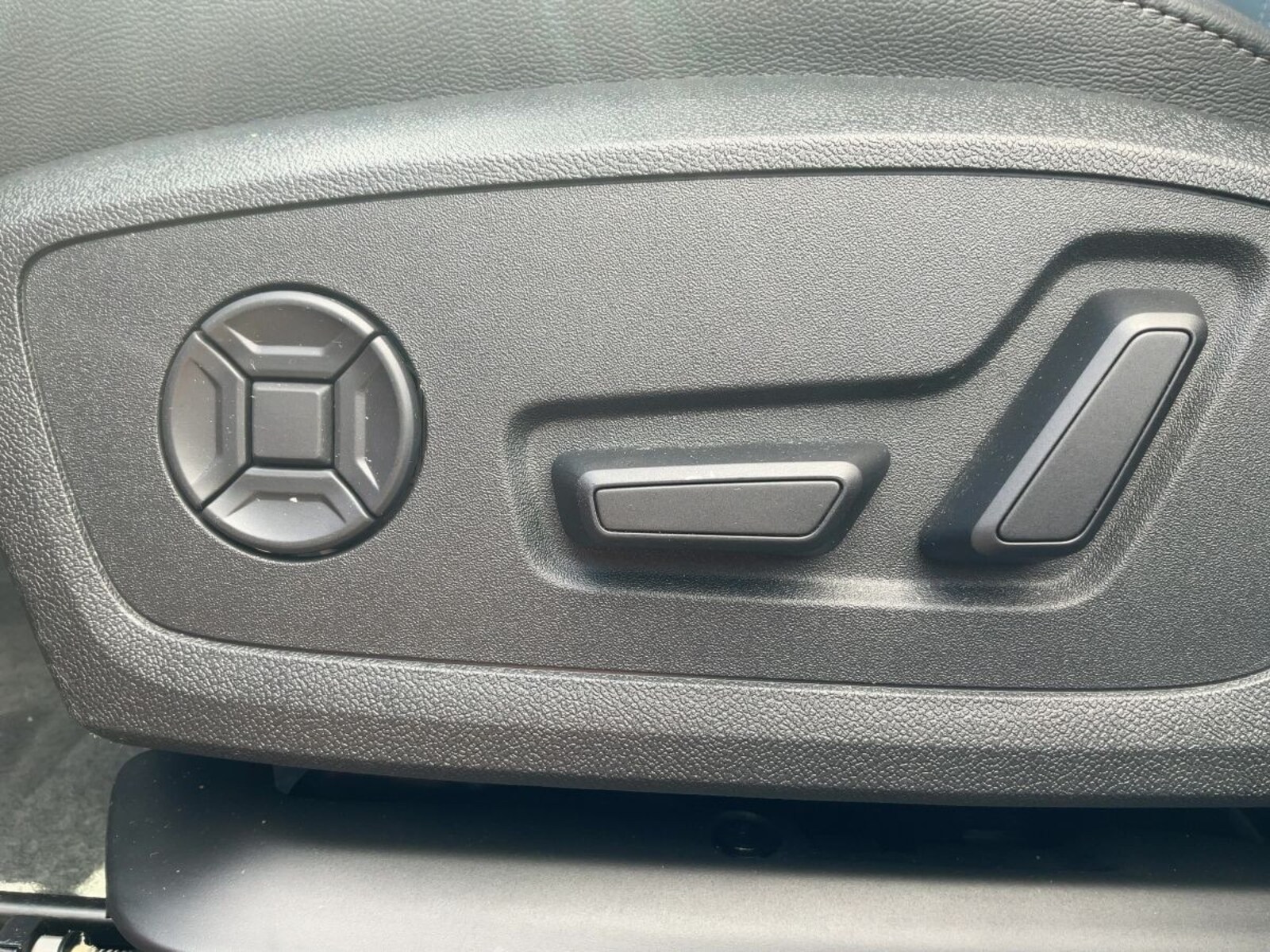 Audi Q6 e-tron – Bild 17