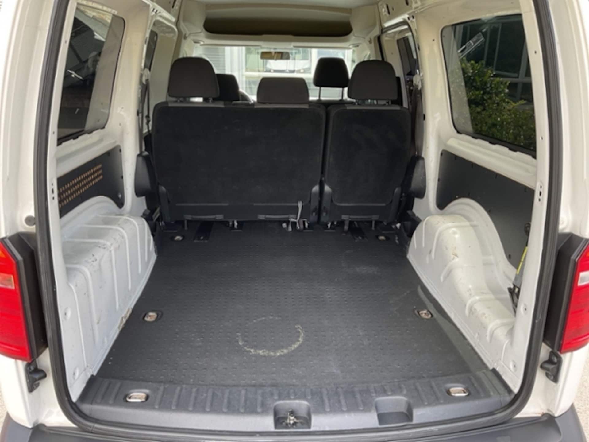 Volkswagen Caddy Maxi Kombi Basis-Modell