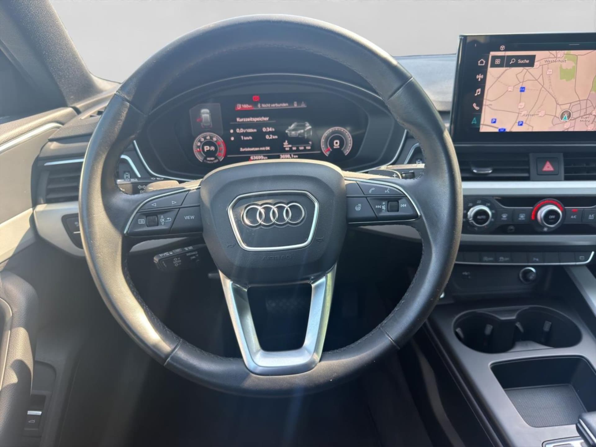 Audi A4 Avant S line