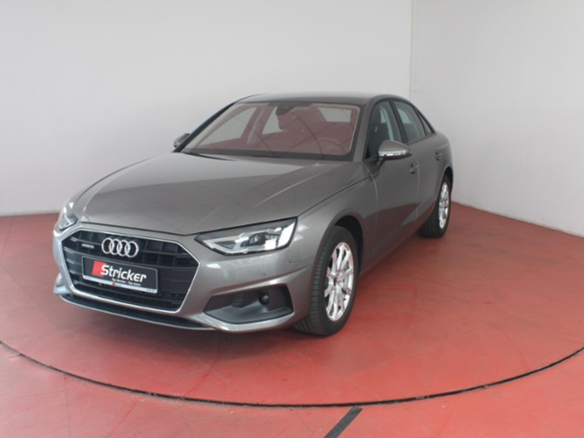 Audi A4 Limousine