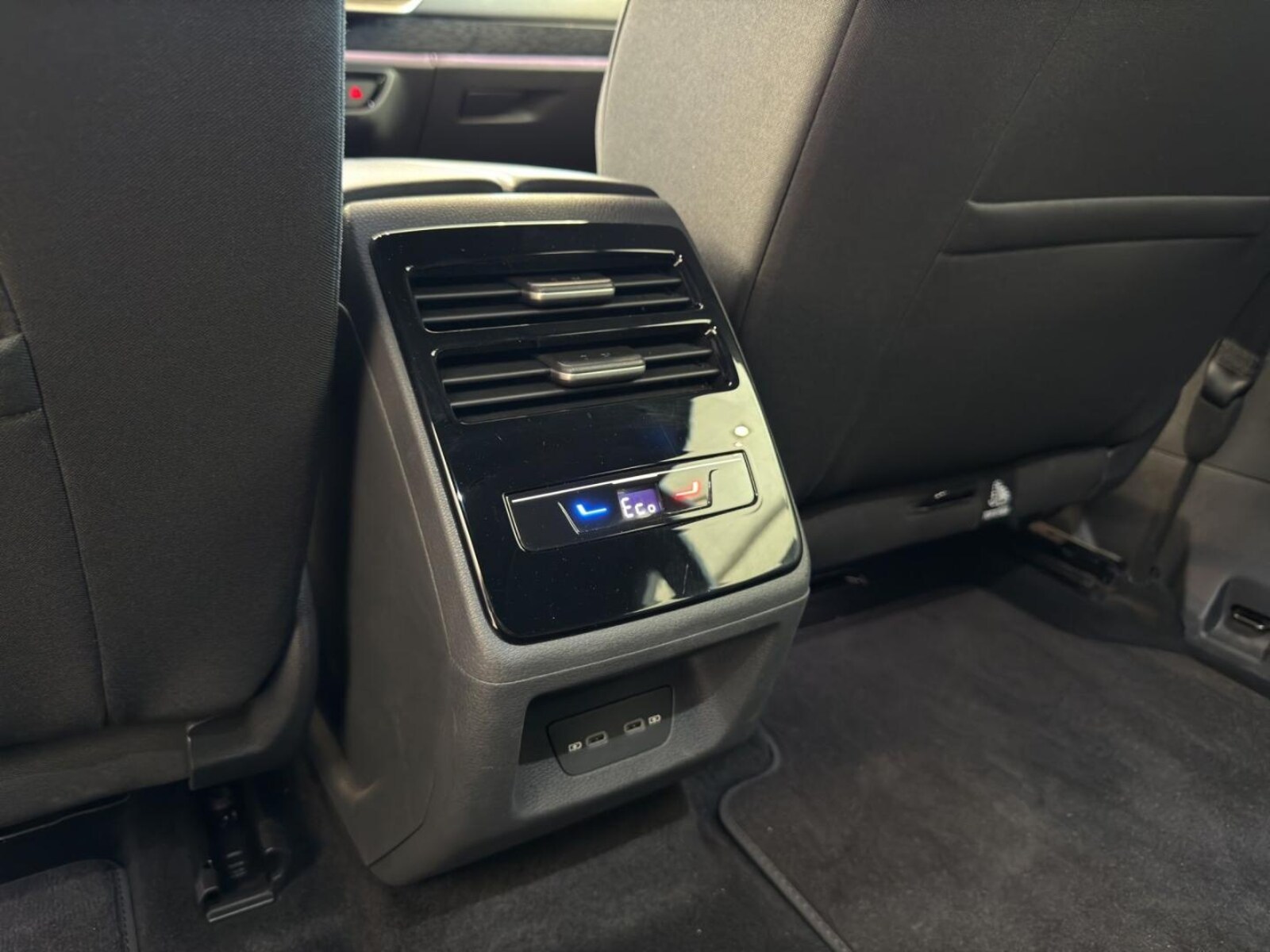 Volkswagen ID.7 Tourer – Bild 17