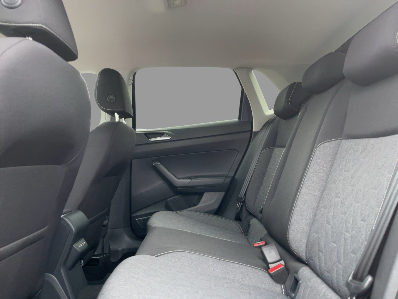 Volkswagen Polo – Bild 9