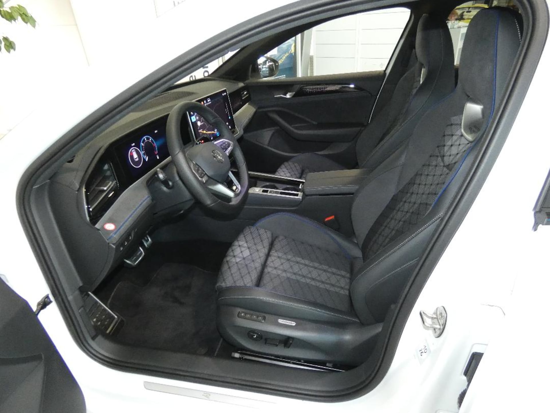 Volkswagen Passat R-Line