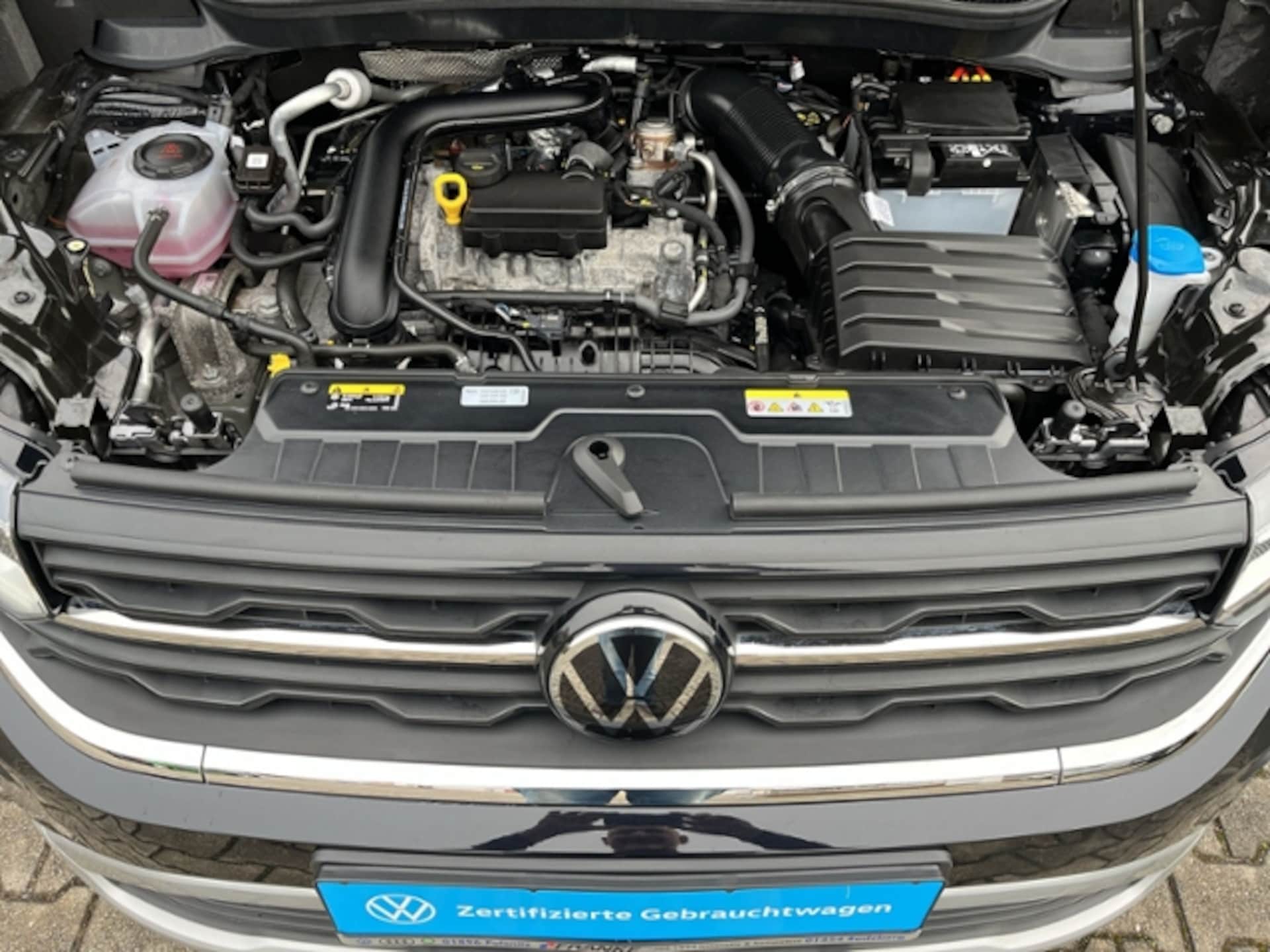Volkswagen T-Cross Life