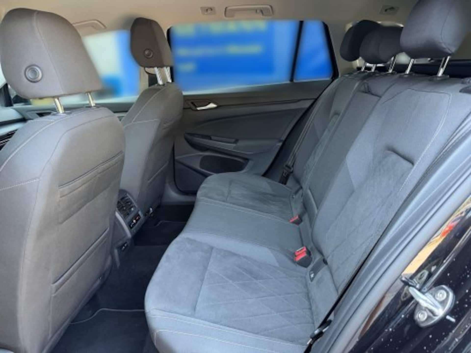 Volkswagen Golf Variant Style