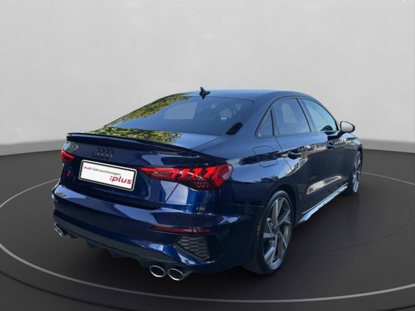 Bild über Audi S3 Limousine TFSI quattro S tronic - für weitere Informationen kontaktieren Sie den Audi Partner