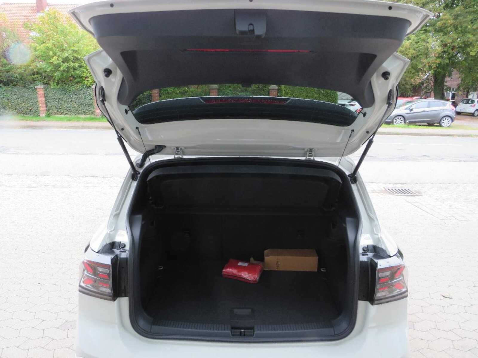 Volkswagen T-Cross – Bild 8