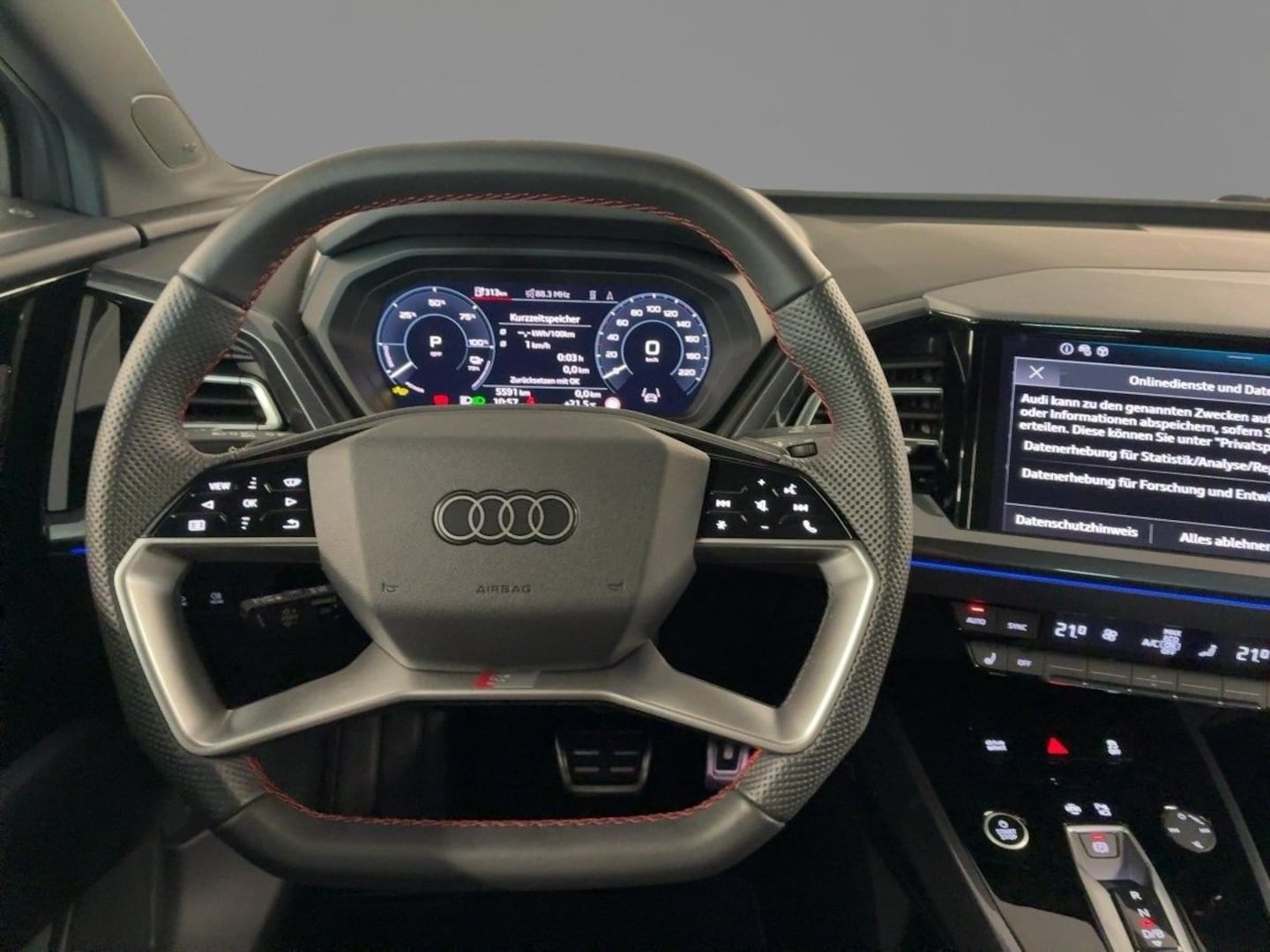 Bild über Audi Q4 Sportback e-tron 45 e-tron quattro - für weitere Informationen kontaktieren Sie den Audi Partner