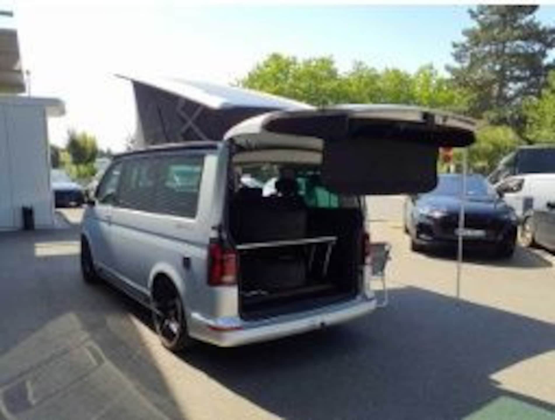 Volkswagen T6.1 California Beach