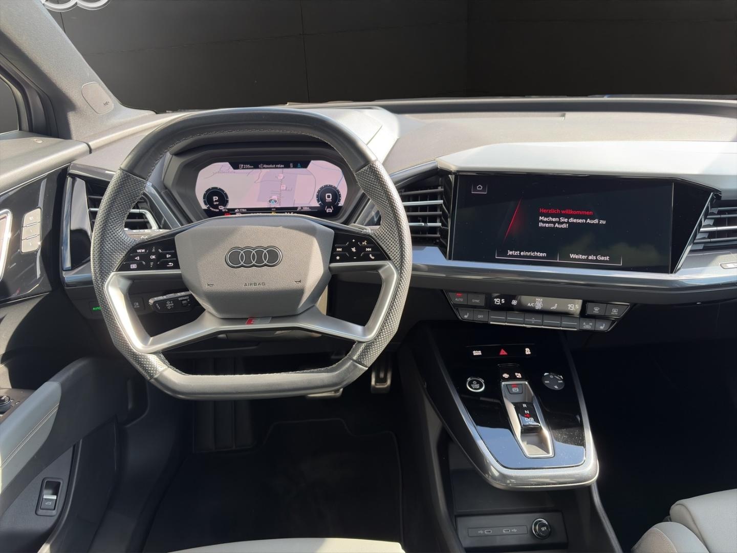 Bild über Audi Q4 Sportback e-tron 50 e-tron quattro - für weitere Informationen kontaktieren Sie den Audi Partner