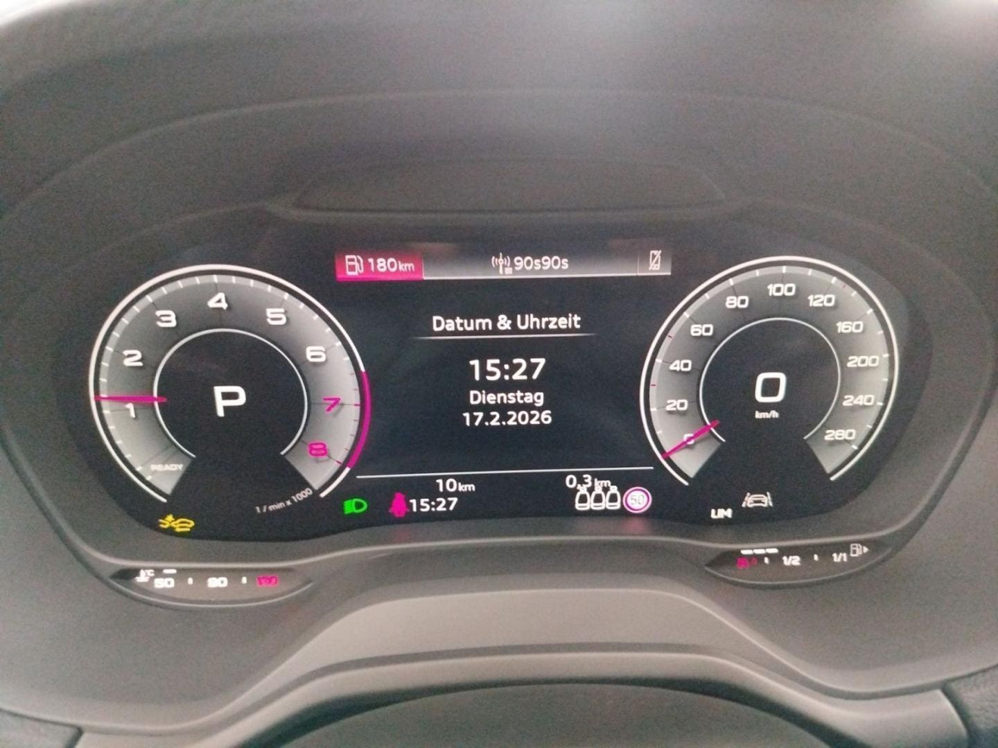 Bild über Audi Q2 advanced 35 TFSI S tronic - für weitere Informationen kontaktieren Sie den Audi Partner