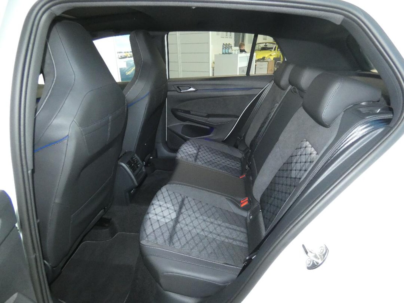 Volkswagen Golf – Bild 9