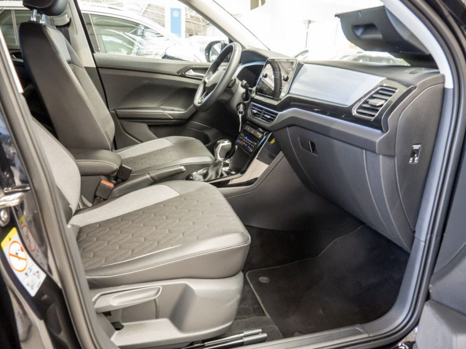 Volkswagen T-Cross – Bild 8