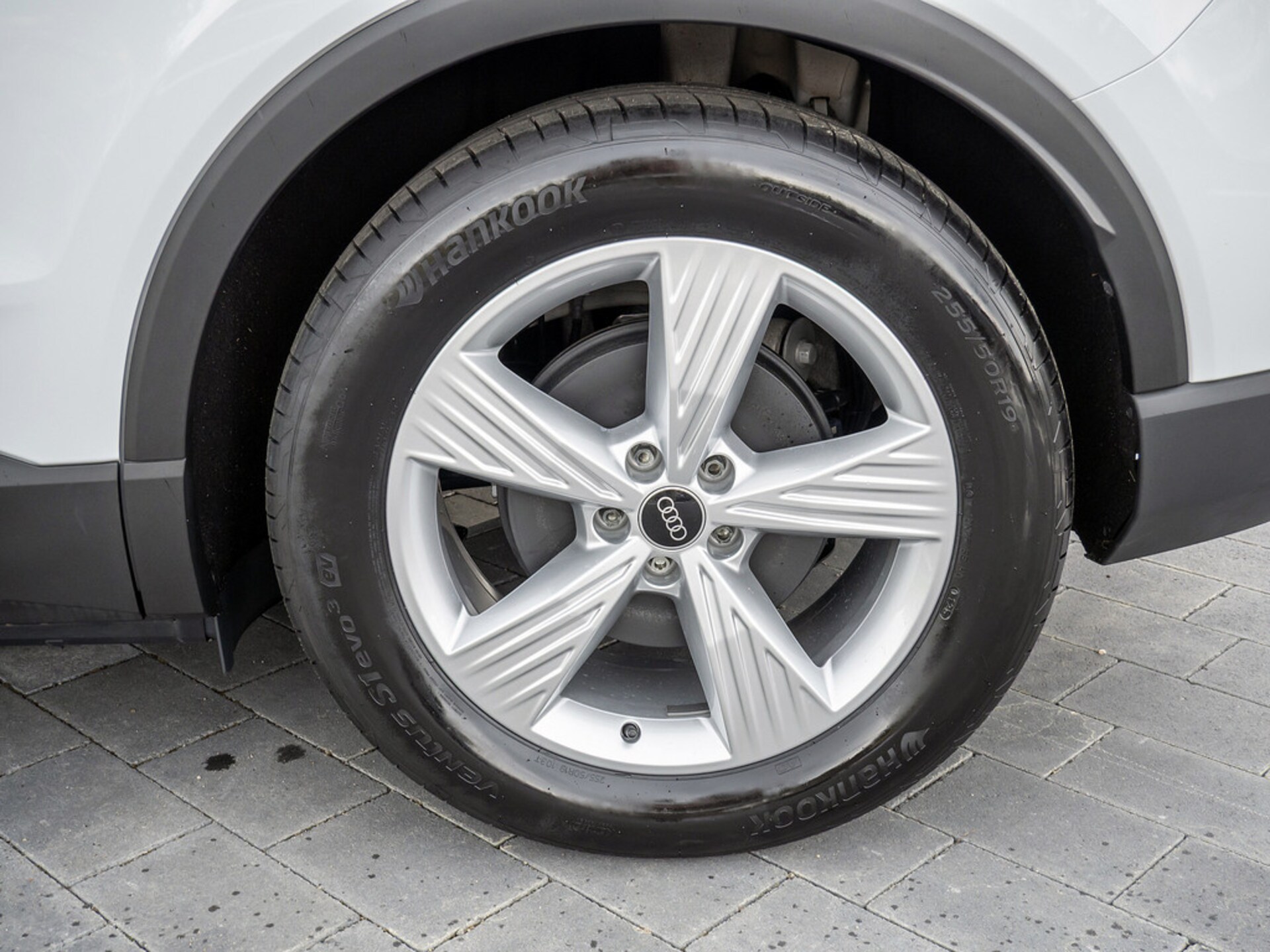 Audi Q4 Sportback e-tron