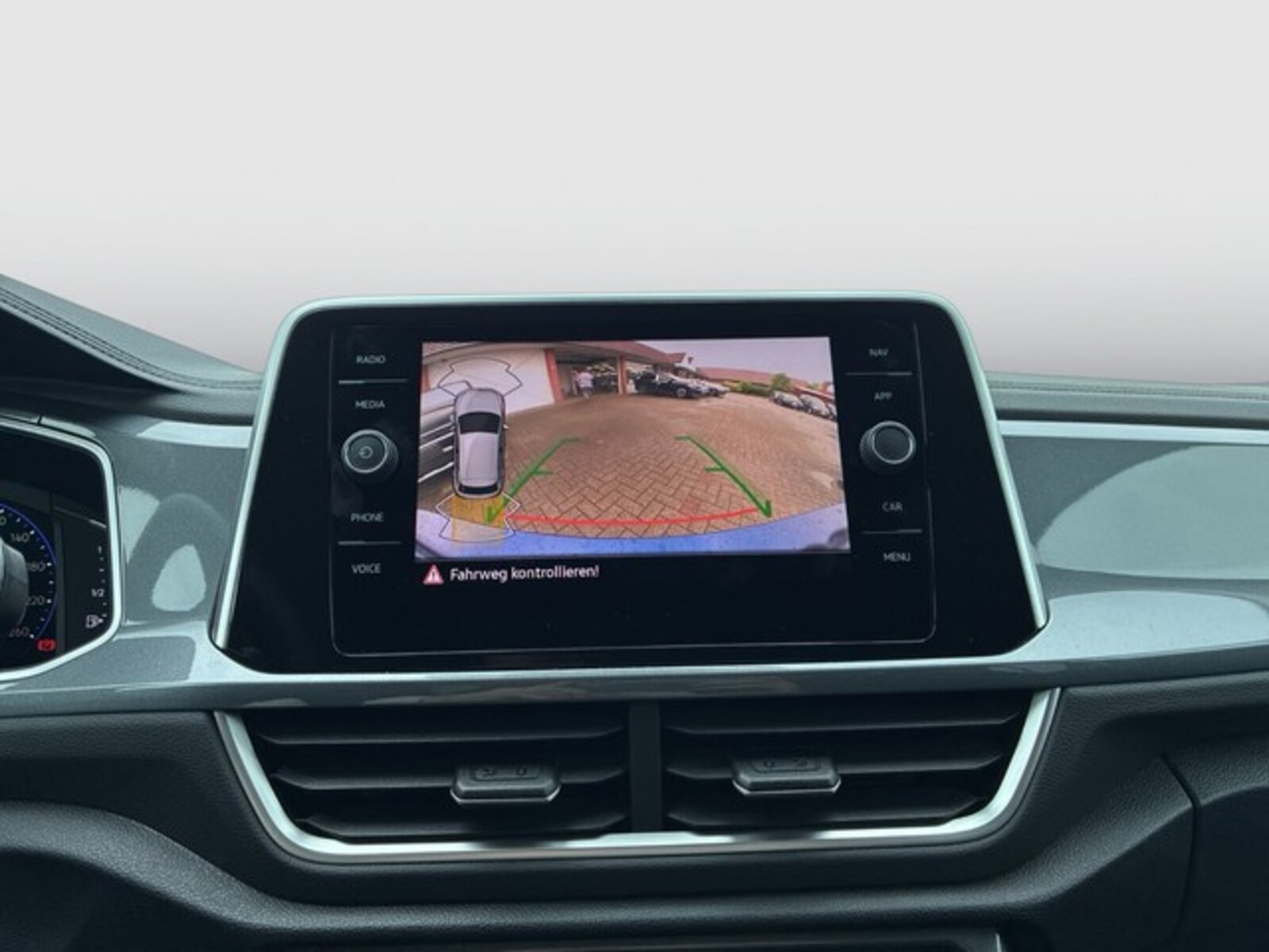 Volkswagen T-Roc – Bild 18