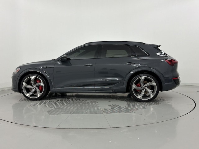 Certified 2024 Audi SQ8 e-tron Premium Plus with VIN WA14CBGE9RB055158 for sale in Houston, TX