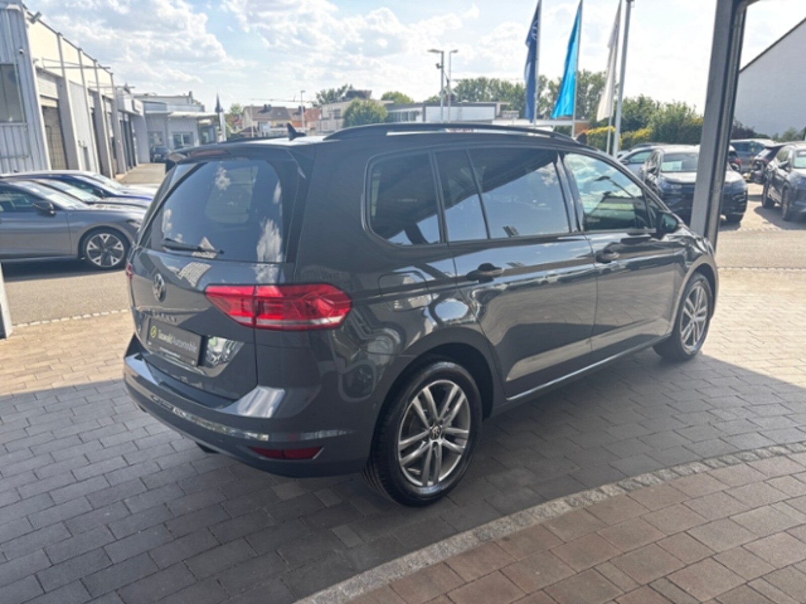 Volkswagen Touran – Bild 5