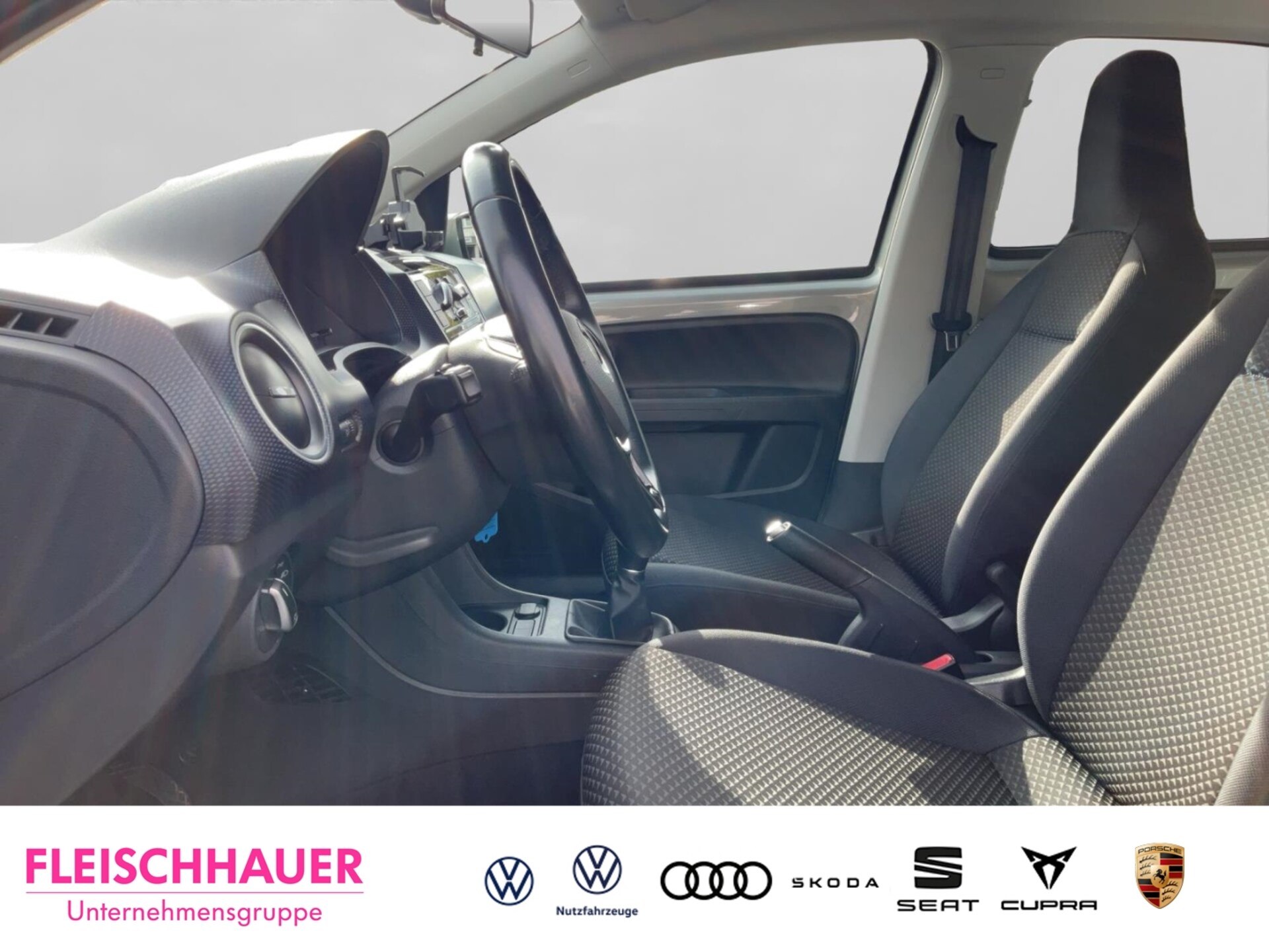 Volkswagen up! UNITED