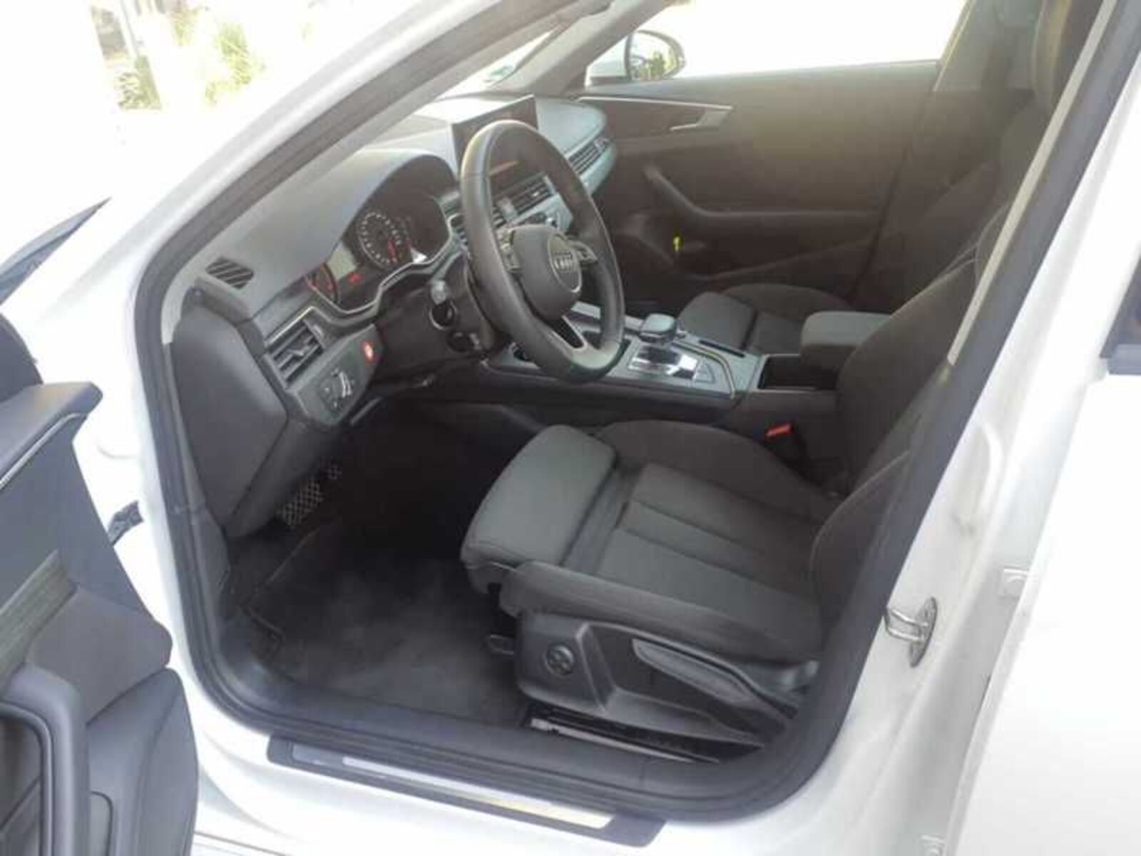 Audi A4 Avant – Bild 7