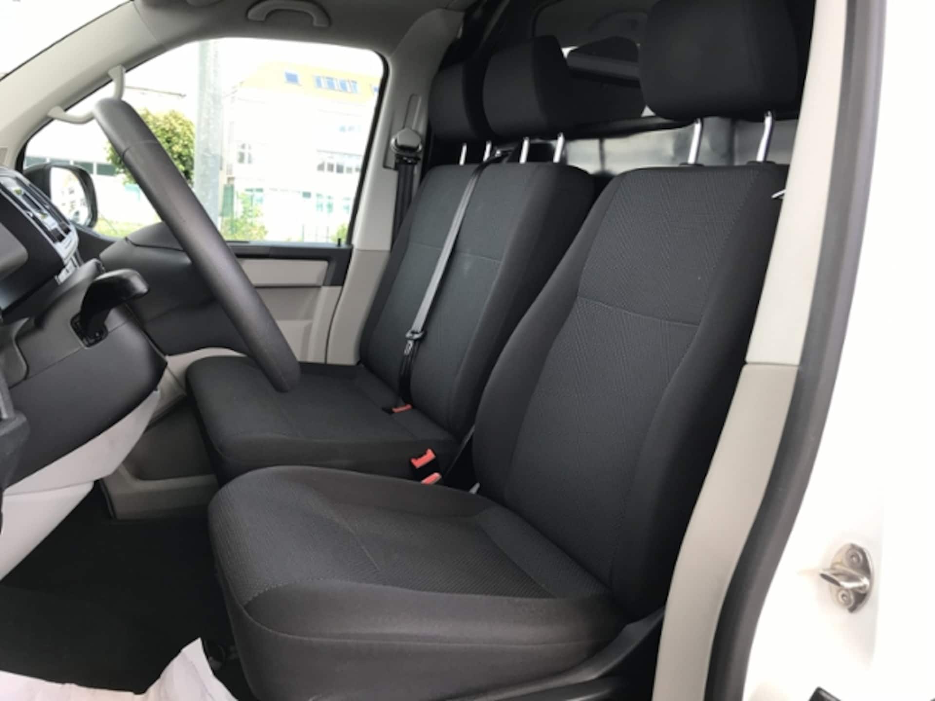 Volkswagen T6 Transporter Kasten kurzer Radstand