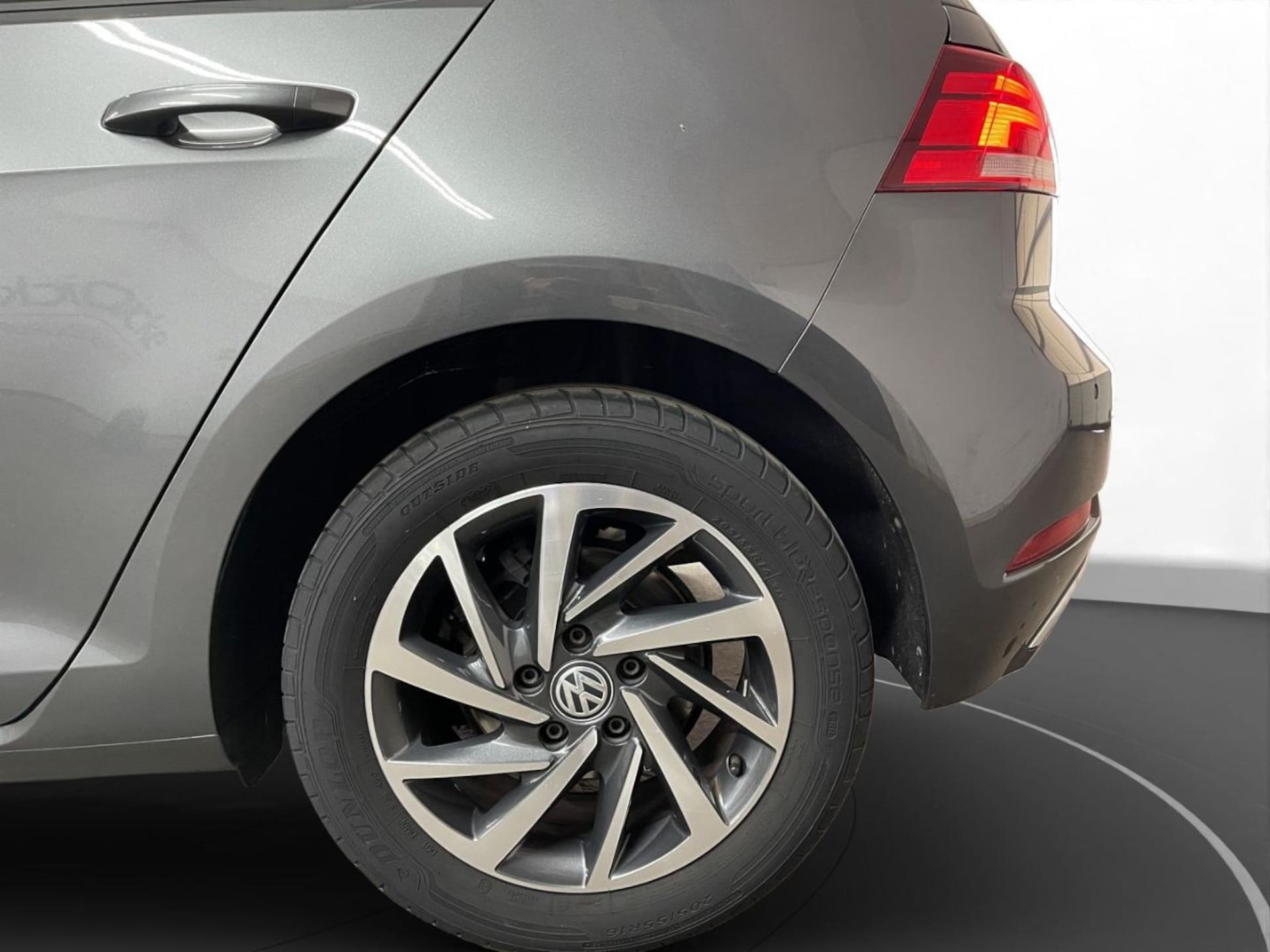 Volkswagen Golf SOUND