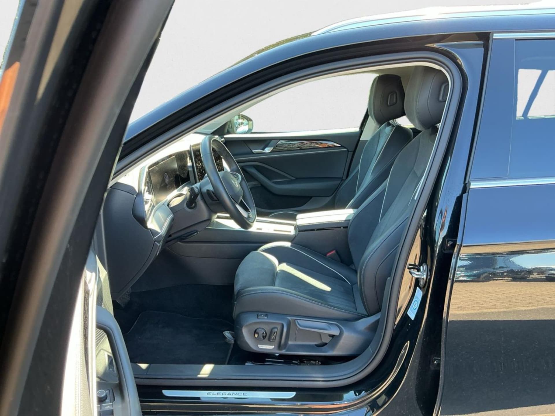 Volkswagen Passat Elegance