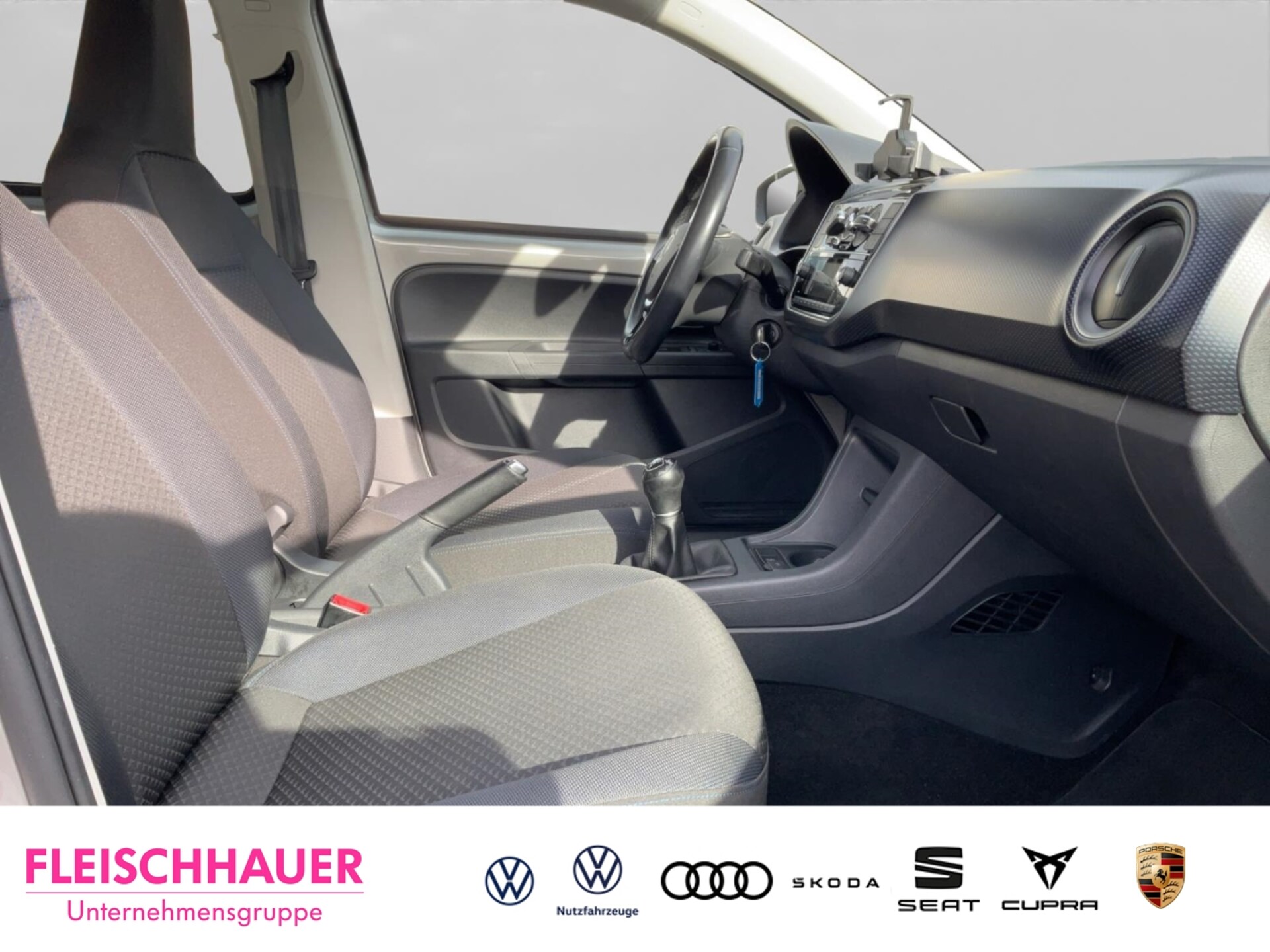Volkswagen up! UNITED
