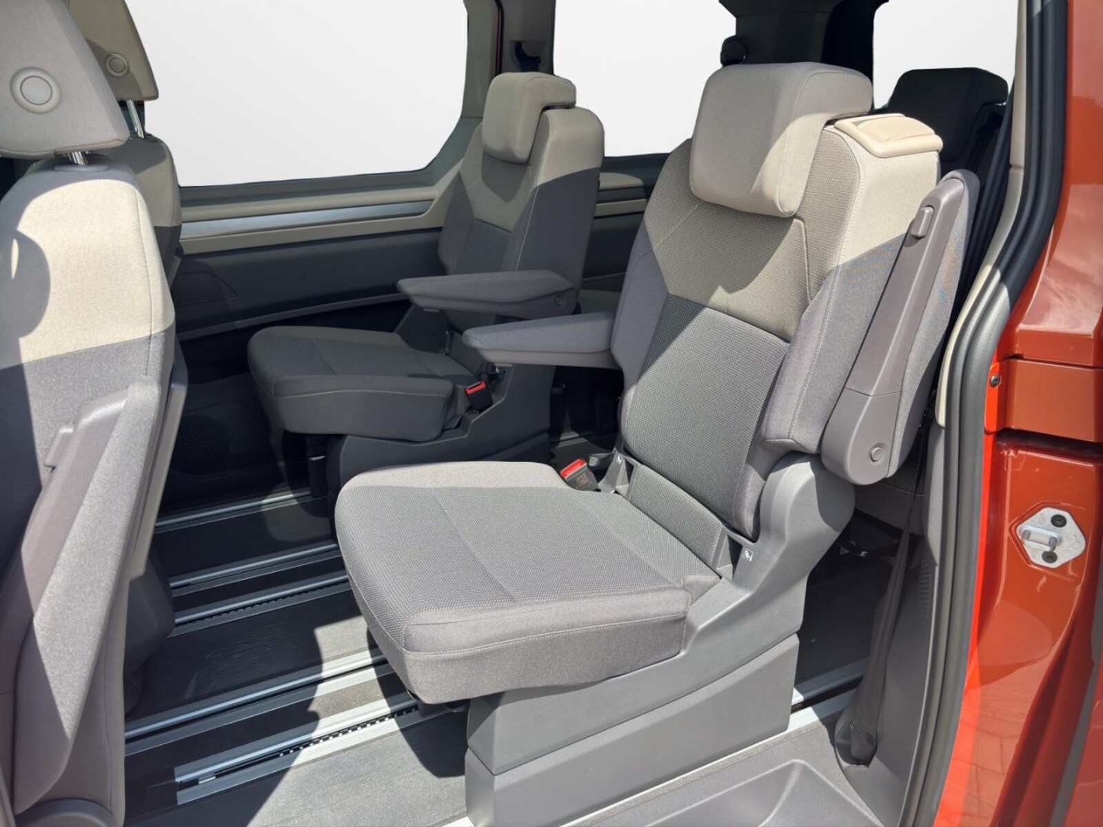 Volkswagen Multivan – Bild 12