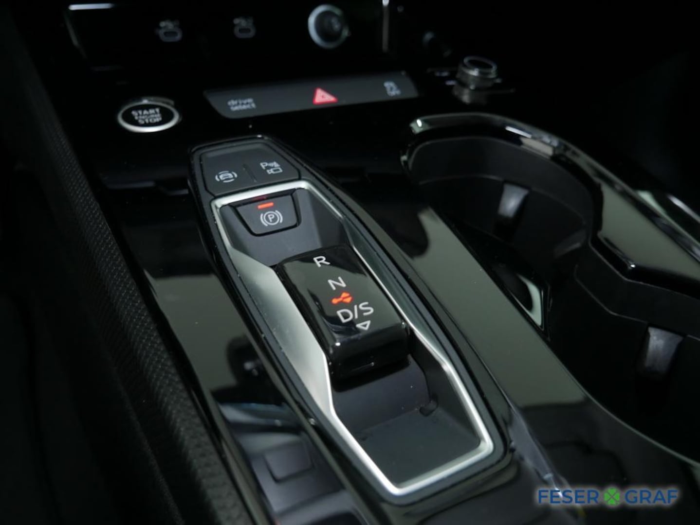 Bild über Audi A5 Avant TDI 150 kW S tronic - für weitere Informationen kontaktieren Sie den Audi Partner
